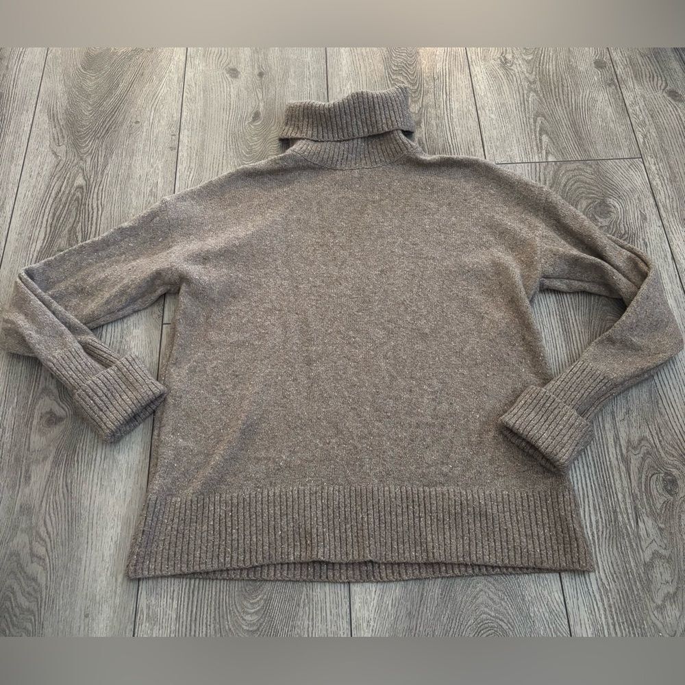 Old navy so soft Cozy Brown Turtleneck Sweater